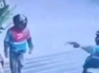 Detuvieron a un ex asesor de Milei: investigan un atentado contra una mujer