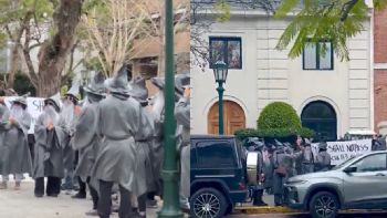 El motivo por el que activistas disfrazados de "Gandalf" protestaron contra Peter Thiel
