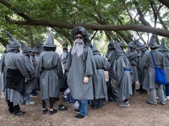 Tras el escrache de “Gandalfs”, la oposición convocó a una audiencia informativa sobre Peter Thiel