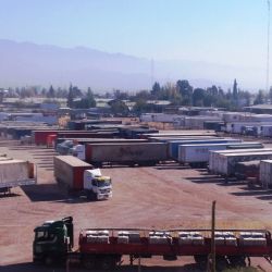 Transportistas exigen claridad por cobros que un inversor privado habría realizado en Aduana