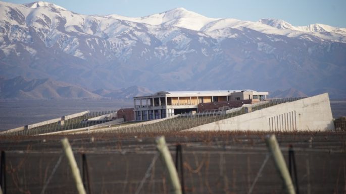 Monteviejo vs Pelleriti: la disputa millonaria que esconde la bodega preferida de los famosos