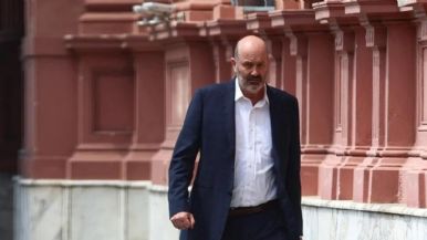 Foto iliustrativa de  Tras el revés en el Senado, en el Gobierno apuntan contra Sturzenegger